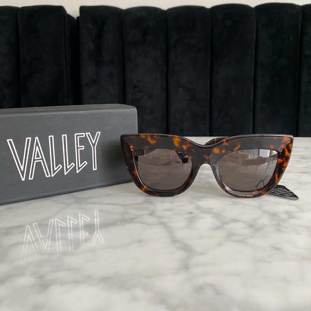 Valley Eyewear Marmont Sunglasses in Tort